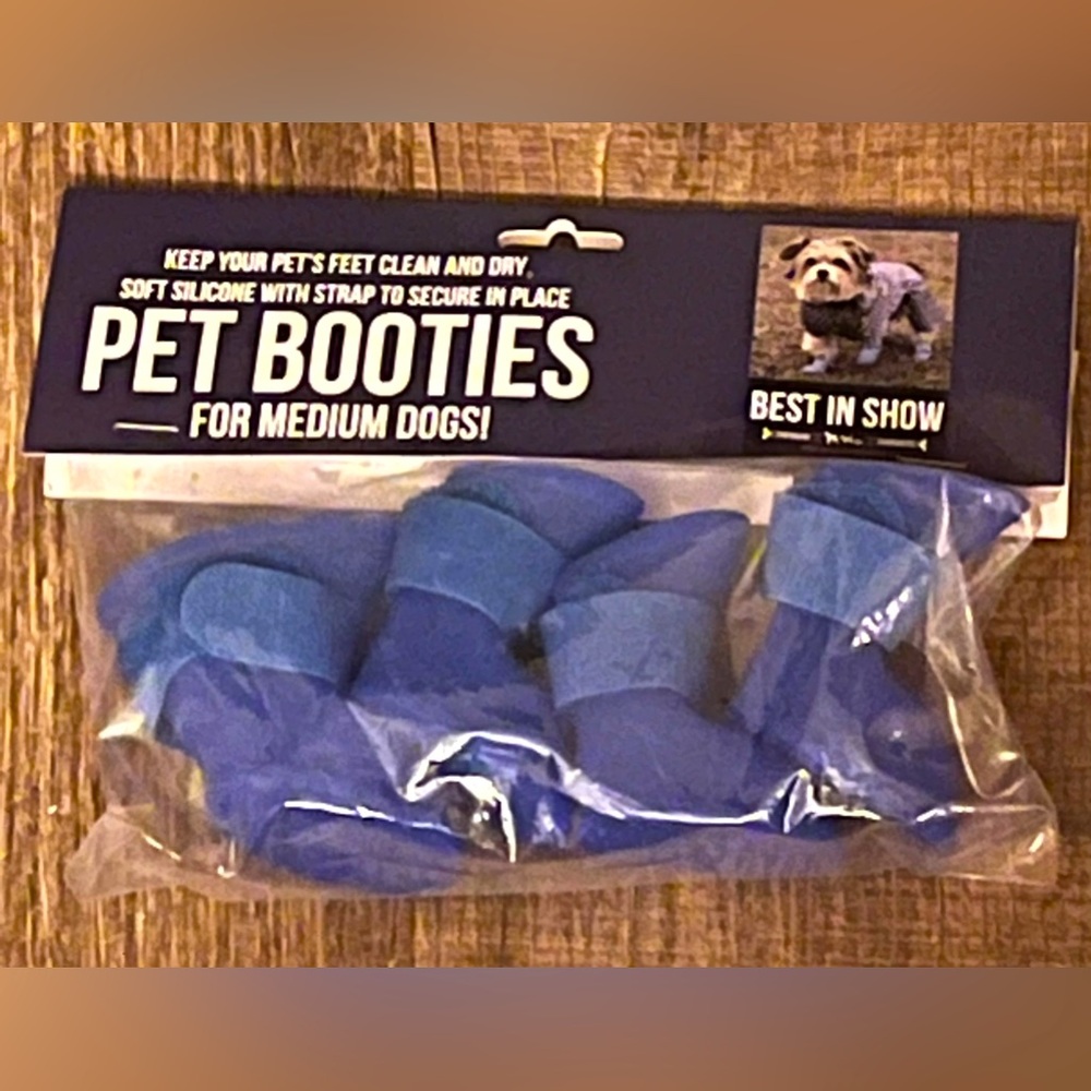 Pet booties with straps for Small/Medium sized dogs. New with tags.